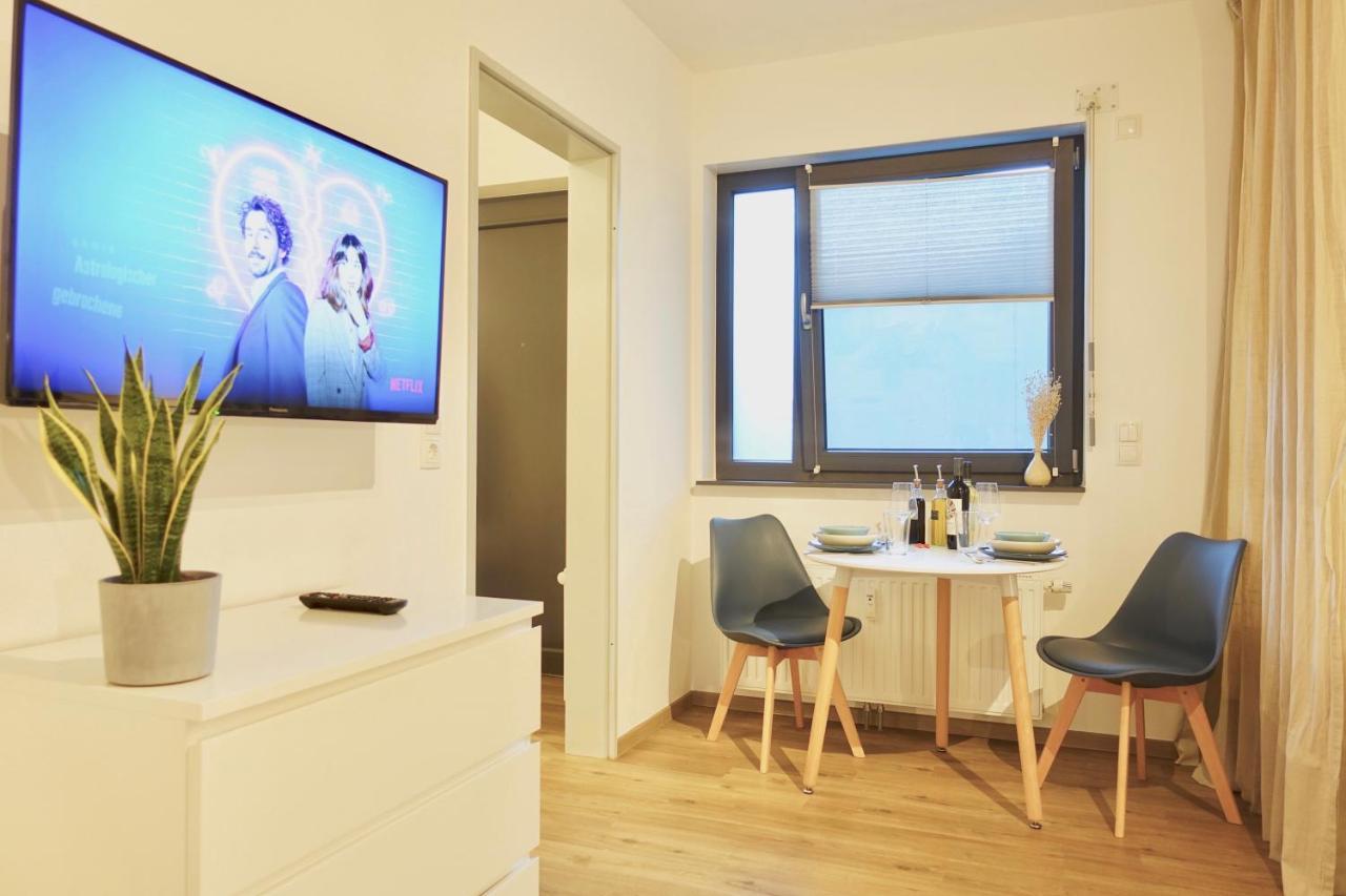 Neu - Gemuetliches Und Modernes Apartment Mit Stellplatz Κόμπλεντς Εξωτερικό φωτογραφία