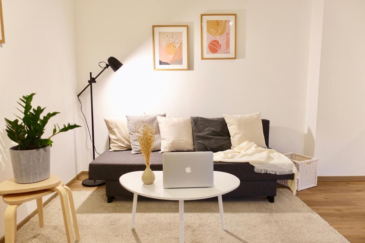 Neu - Gemuetliches Und Modernes Apartment Mit Stellplatz Κόμπλεντς Εξωτερικό φωτογραφία