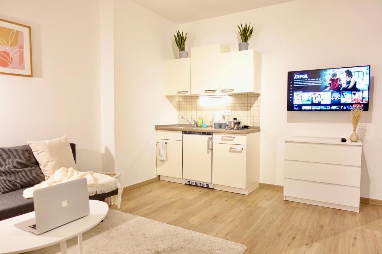 Neu - Gemuetliches Und Modernes Apartment Mit Stellplatz Κόμπλεντς Εξωτερικό φωτογραφία